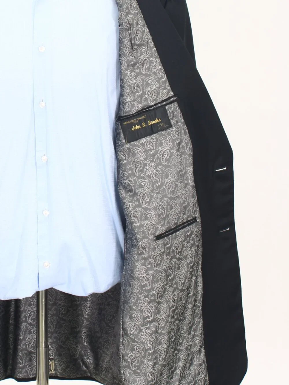 Bespoke 50L 44x32 Black Full Suit 2-Button Solid R933